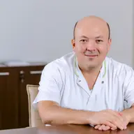 Azis Olgun - doctor