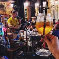 Pub & Bistro Tomis