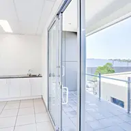 Amenajarea bucatariei pe balcon - o alegere buna sau nu