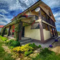 Casa cu Flori