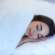 Somnul regulat: de ce este esențial și cum îți creezi o rutină sănătoasă de odihnă