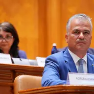 Criza politică din România se adâncește după respingerea noului guvern în Parlament