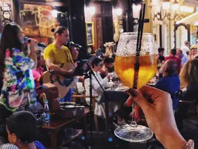 Pub & Bistro Tomis