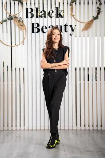 Raluca Aldea - hairstylist