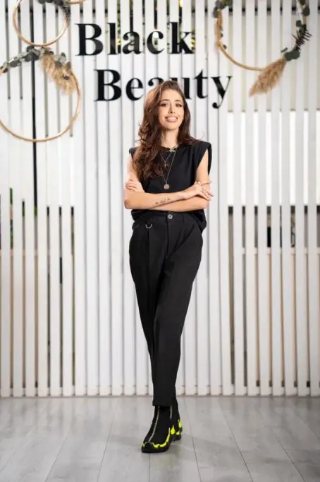 Raluca Aldea - hairstylist