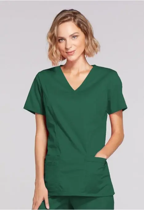 Ce caracteristici au halatele medicale antimicrobiene Mock Wrap