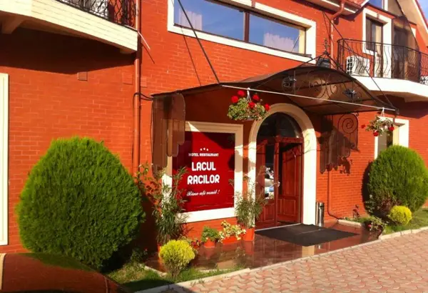 Restaurant Lacul Racilor