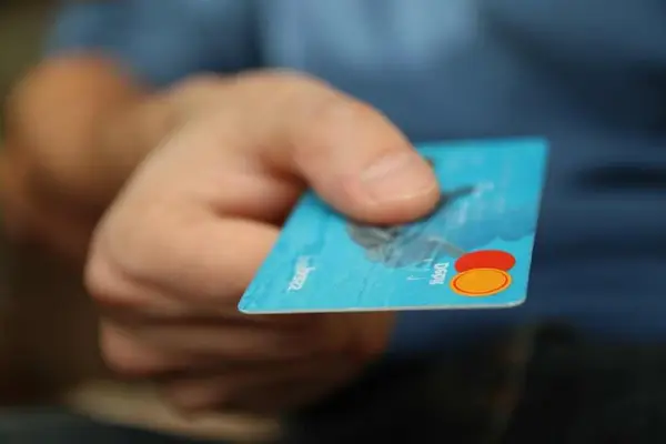 Simulare credit nevoi personale: cum să îți planifici împrumutul în mod eficient