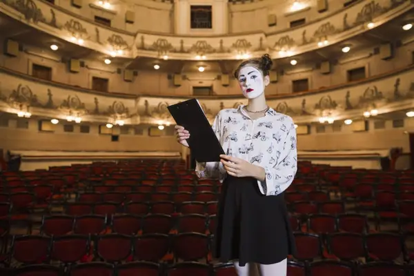 Impactul cultural al circului: cum influențează arta și societatea