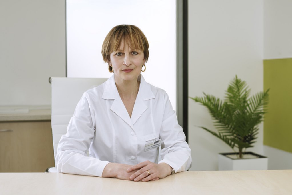 Nicolescu Iulia - doctor